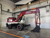 Полноповоротный колёсный экскаватор Профессионал PB155W