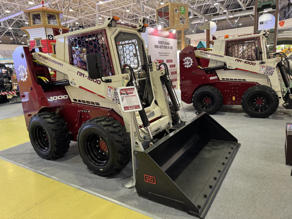 Успех завода «Профессионал» на ParkSeason Expo 2025!
