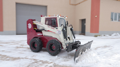 Купить мини-погрузчик Профессионал, ПМ-1000, Мини-погрузчик с бортовым поворотом