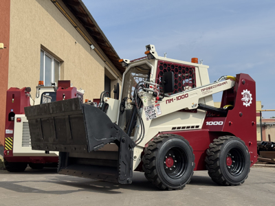 Купить мини-погрузчик Профессионал, ПМ-1000, Мини-погрузчик с бортовым поворотом